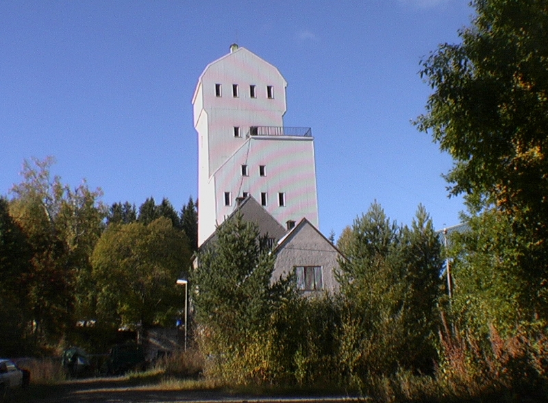 Hksberg 2003
